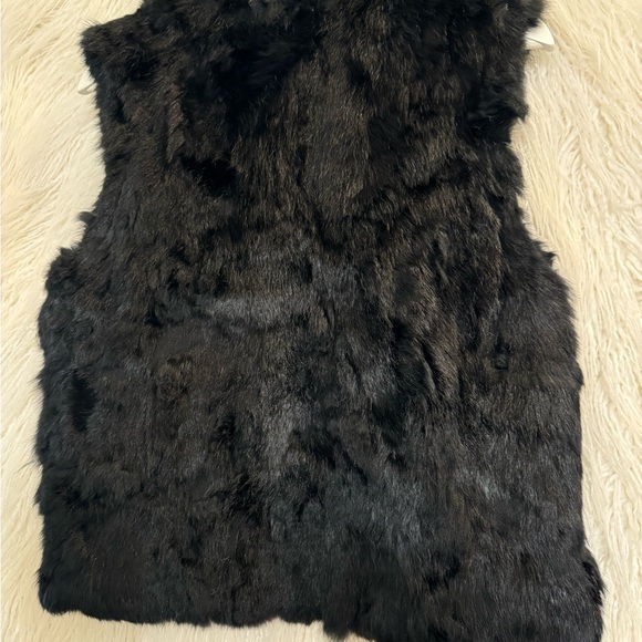 100% Rabbit Fur Vest - Picture 2 of 6